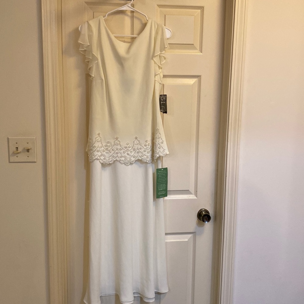 S.L. fashions elegant and sophisticated dress size 14 - Picture 1 of 9